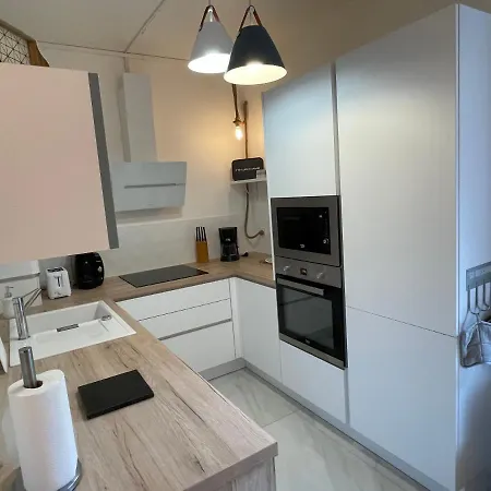 Apartment Charmant Studio Au Centre De La Vannes